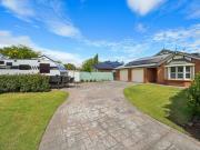 Charming Family Home in Prime Greenwith Location