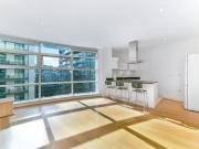 Unique Flat to rent in Baltimore House, Juniper Drive,...