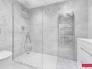 Rental! Flat to rent in Haverstock Hill, London NW3