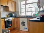 Nice Flat to rent in Kingswood Court, West End Lane,...