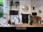 Rental! Flat to rent in Leyton, London E10