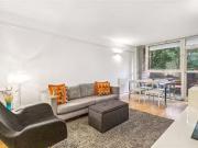 Unique Flat to rent in Morgan House, 57 Vauxhall Bridge...