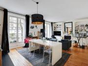 Charming flat Two separate bedrooms Access to the Eiffel...