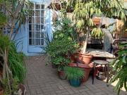 charming fully furnished garden batc.