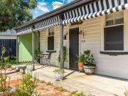 Charming Fully Renovated Miner's Cottage 1851 in...