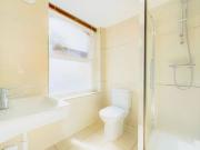 Charming Furnished One Bedroom Maisonette