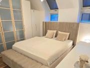 Charming, great flat in quiet street with balcony and a view