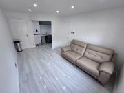 Cozy Grove Road, STRATFORD UPON AVON