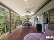 Charming Hillside Home With Stunning Views & Endless...