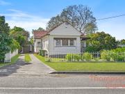 Charming Home in Great Location Charming Home in Great Location