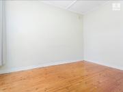 Charming homette with large garden and ample parking