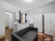 Charming Inner City Apartment in Character Building