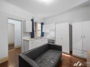 Charming Inner City Apartment in Character Building