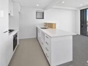 Rental! L6/54 Lincoln Street, Greenslopes, QLD 4120