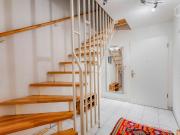 Charming Maisonette Apartment with Balcony and Private...