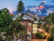 Rental! Mount Ommaney, QLD 4074