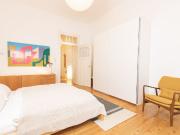 Charming old apartment with garden in the heart of...