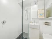 Charming One Bedroom In Convenient Location With Parking