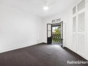 CHARMING PADDINGTON TERRACE IN CENTRAL PADDINGTON LOCATION