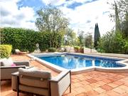 Charming Portuguese Style 3 Bedroom Villa with Pool in Loulé