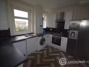 Charming Property to rent in Waverley Avenue, Kilmarnock