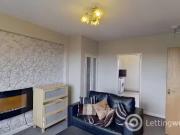 Cozy Property to rent in Westfield Court, Gorgie,...