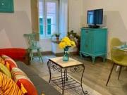 Charming Renovated 1 Bedroom Apartment in the Heart of...