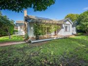 Charming Renovated Cottage in the Heart of Shepparton