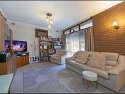 Charming Ridgehaven Retreat – Comfort, Style & Space!