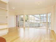 Charming Single Fronted Unit