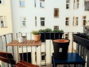Charming & spacious apartment in Gesundbrunnen, Berlin...