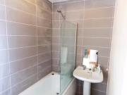 Charming Studio flat for rent in 46 Brunswick Square,...