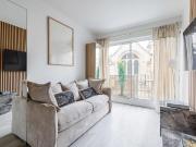 Charming Studio in the heart of Paris Close to the... Charming Studio in the heart of Paris Close to the...