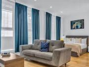 Unique Studio to rent in Cressys Corner, Lampton Road,...