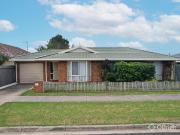 Charming Townhouse in Prime Location