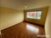 Charming Two Bedroom Unit in Coniston