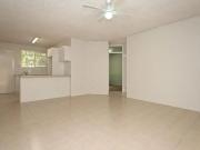 Charming Two Bedroom Unit in the Heart of Surfers Paradise