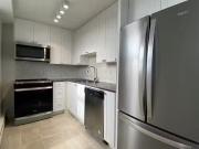 Nice Unit FEED 66 Spadina Road