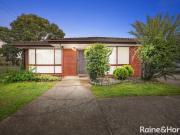 Charming Unit in the Heart of Melton South Perfect for...