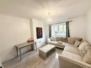 ✨ Charming & Versatile Flat Near Angel Station ✨