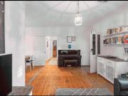 Charming & Well Maintained Family Home in Convenient...