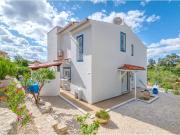 Charmosa Moradia de 2 pisos com 3 quartos e piscina 6m x...