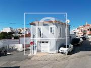 Charmosa moradia T5 c/ garagem, Lagoa, Estom