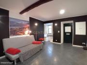 Charmoso Apartamento T1 com Ptio Privativo na Beira Rio...
