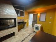 Charmoso Sobrado de 2 Dormitórios Totalmente Reformado... Charmoso Sobrado de 2 Dormitórios Totalmente Reformado...