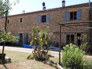 Chartreuse avec longère et moulin sur un terrain de 24086m²