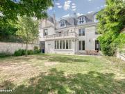 Château 10 pièces 288 m²