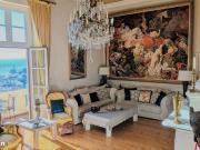 Chateau 17 pièces 800 m²