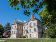 Château 19 pièces 1 210 m²