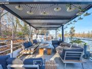 Château 4 pièces 180 m²